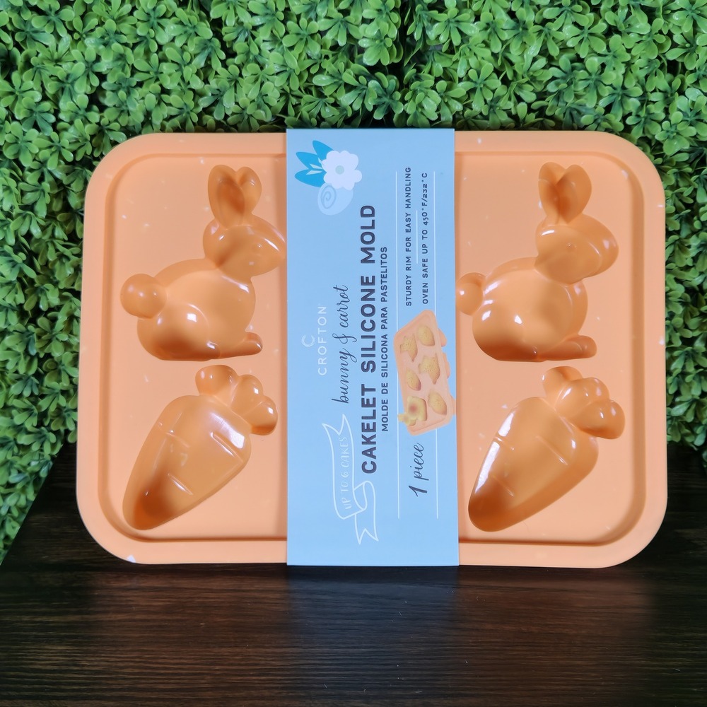 Crofton Bunny & Carrot Cakelet Silicone Mold Orange Easter Baking Pan 6 Cavity